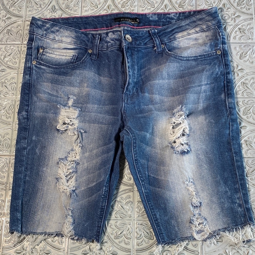 Lovesick Distressed Blue Jean Shorts Raw Hem Cutoffs Pink Stitching 13